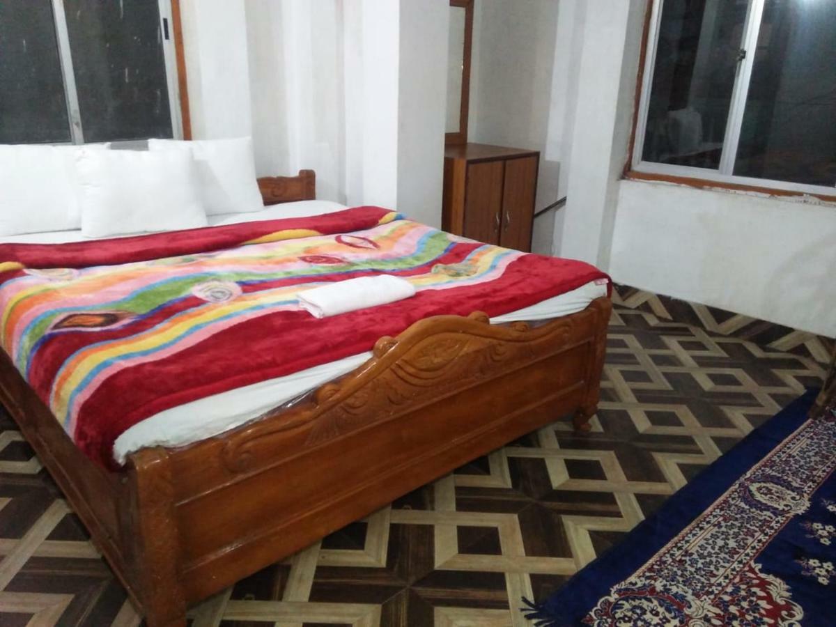 Nirala Guest House 다르질링 외부 사진