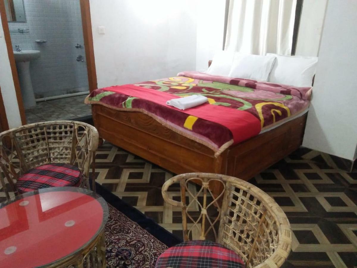 Nirala Guest House 다르질링 외부 사진